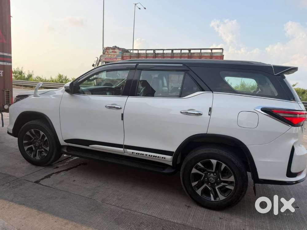 Toyota Fortuner Legender 2022 Diesel