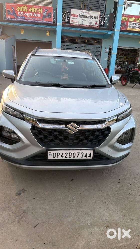 Maruti Suzuki Fronx 2024 Petrol Well Maintained