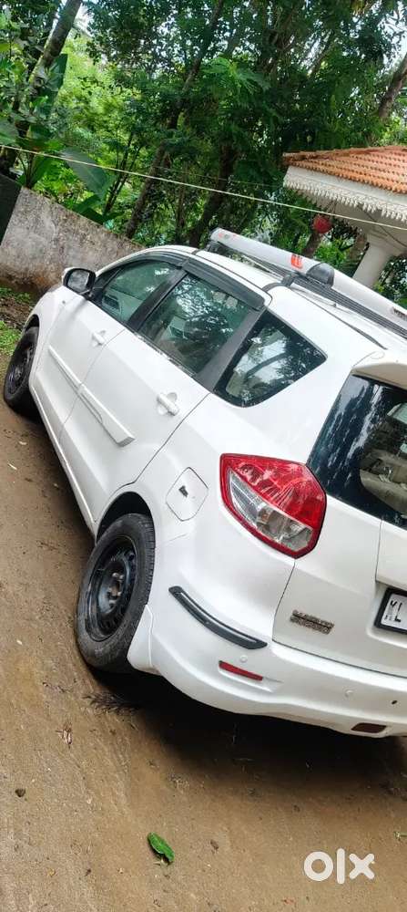 Ertiga Diesel 2012