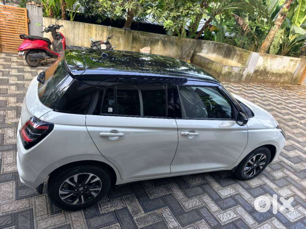 Maruti Suzuki Swift Zxi Plus Dual Tone, 2024, Petrol