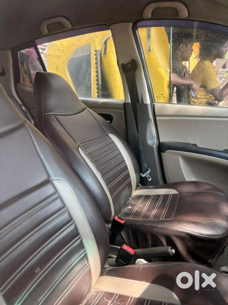 Hyundai I10 2013 Cng & Petrol Well Maintained