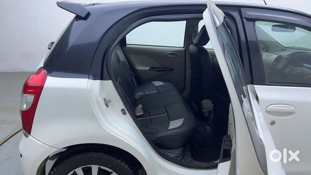 Toyota Etios Liva V, 2016, Petrol