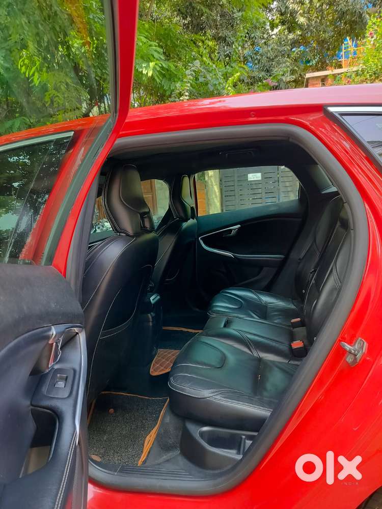 Volvo V40 Cross Country D3, 2017, Diesel