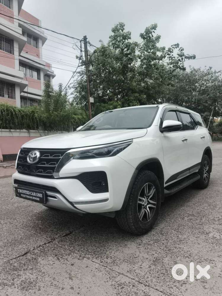 Toyota Fortuner 4x2 Mt 2.8 Diesel, 2021, Diesel