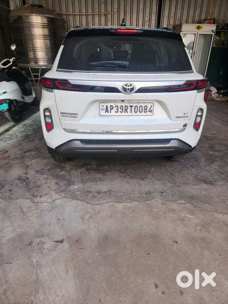 Toyota Urban Cruiser Hyryder 2022 Petrol 62569 Km Driven