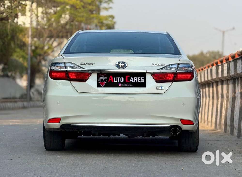 Toyota Camry Hybrid, 2017, Petrol