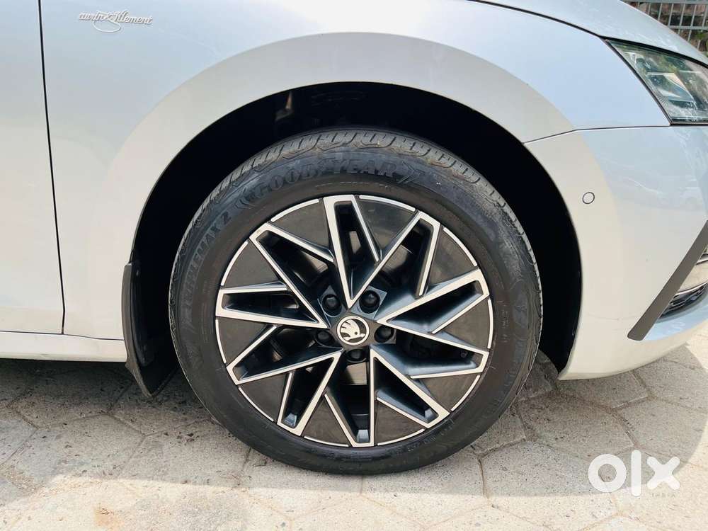 Skoda Octavia 1.8 Tsi At L K, 2021, Petrol