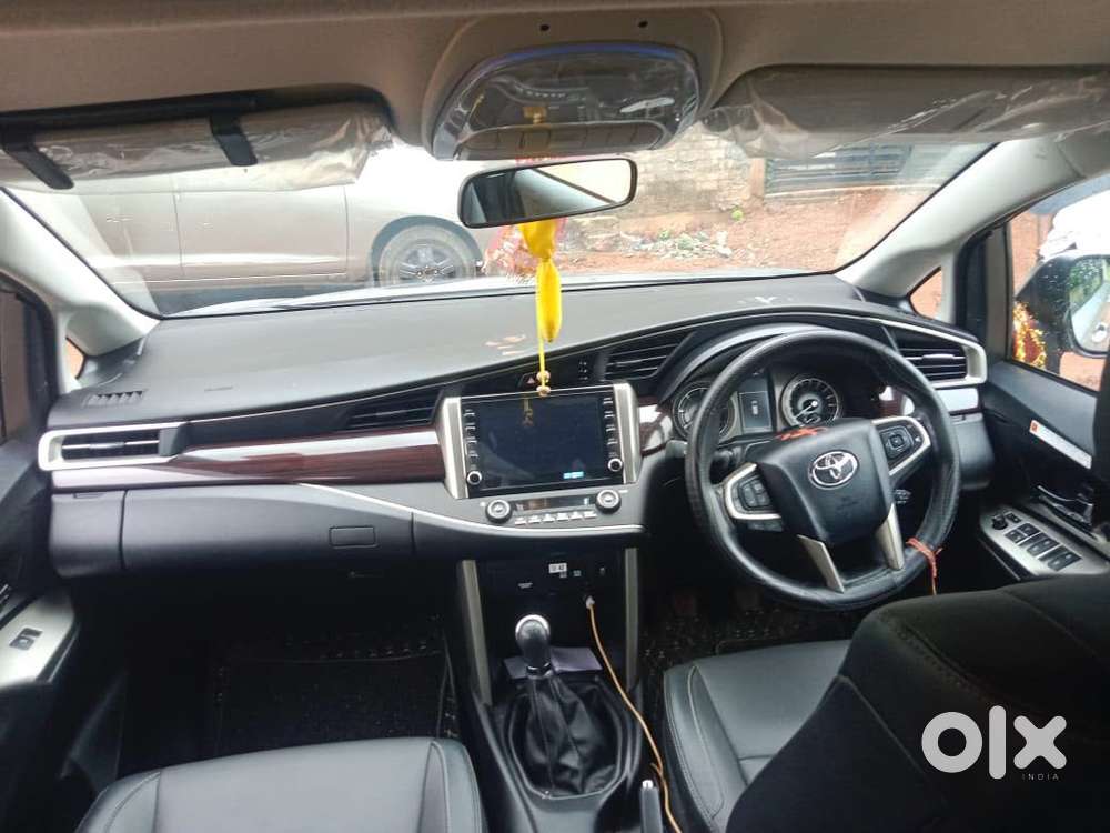 Toyota Innova Crysta 2.5z, 2025, Diesel