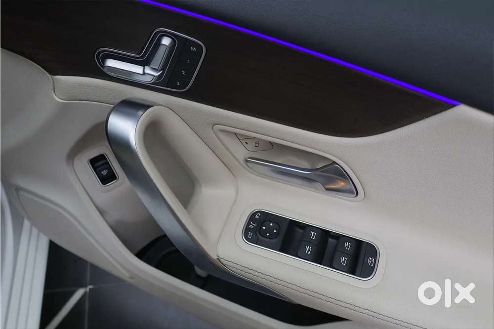Mercedes-benz A-class Limousine 200, 2024, Petrol