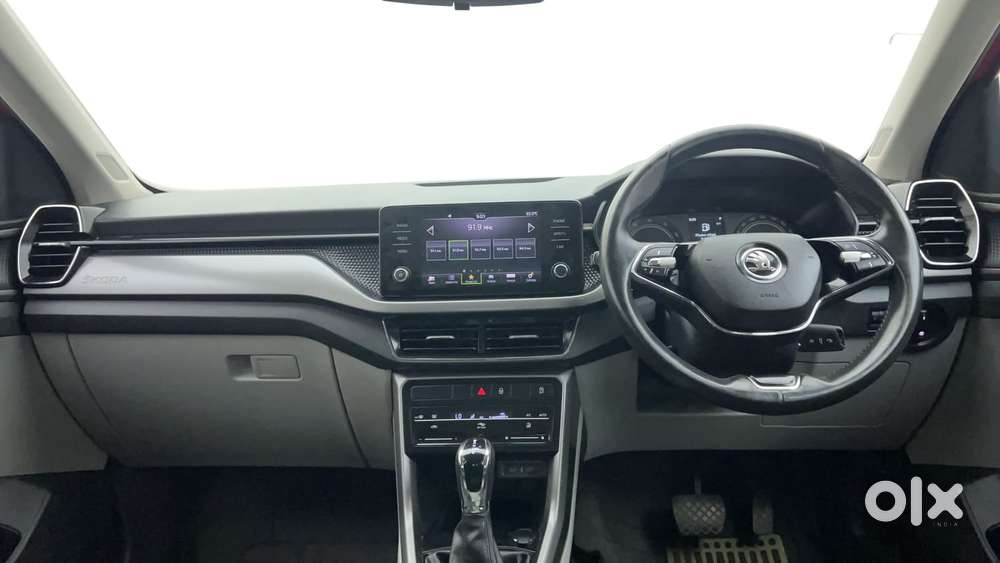 Skoda Kushaq 1.0 Tsi Ambition At, 2023, Petrol