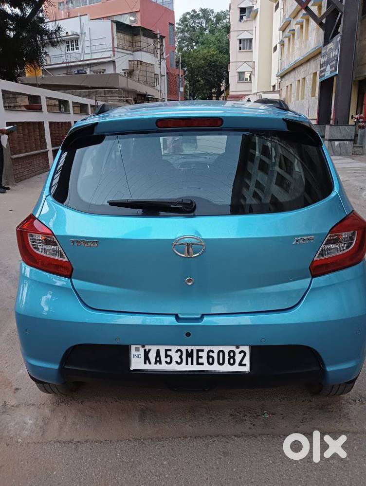 Tata Tiago 1.2 Revotron Xza, 2017, Petrol