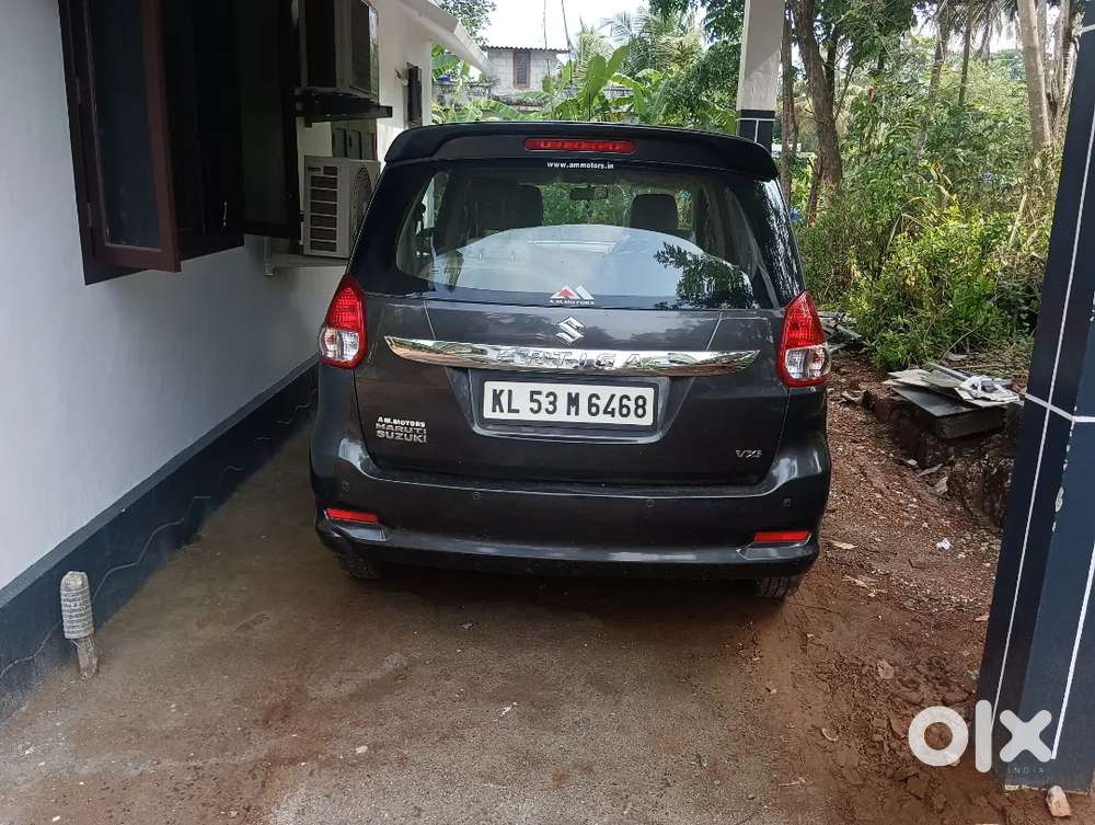 Maruti Suzuki Ertiga 2017 Petrol 5717 Km Driven