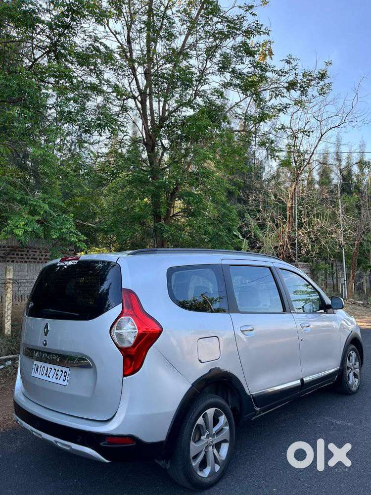 Renault Lodgy, 2017, Petrol