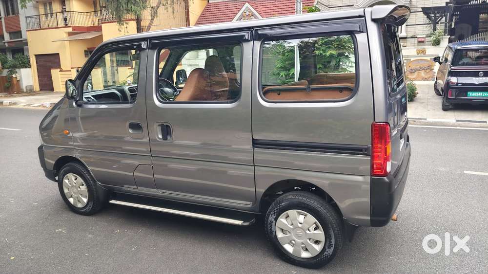 Maruti Suzuki Eeco 5 Str Ac (o), 2021, Petrol