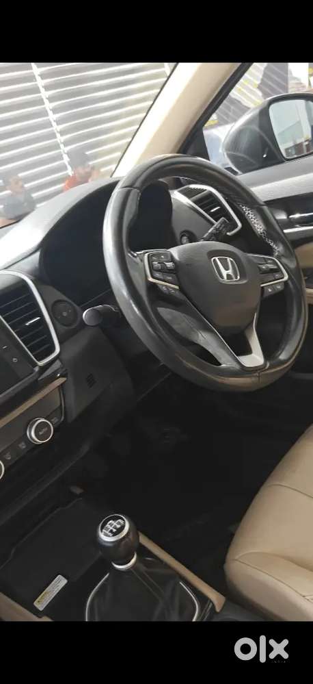 Honda City Zx 2024 Petrol Well Maintained
