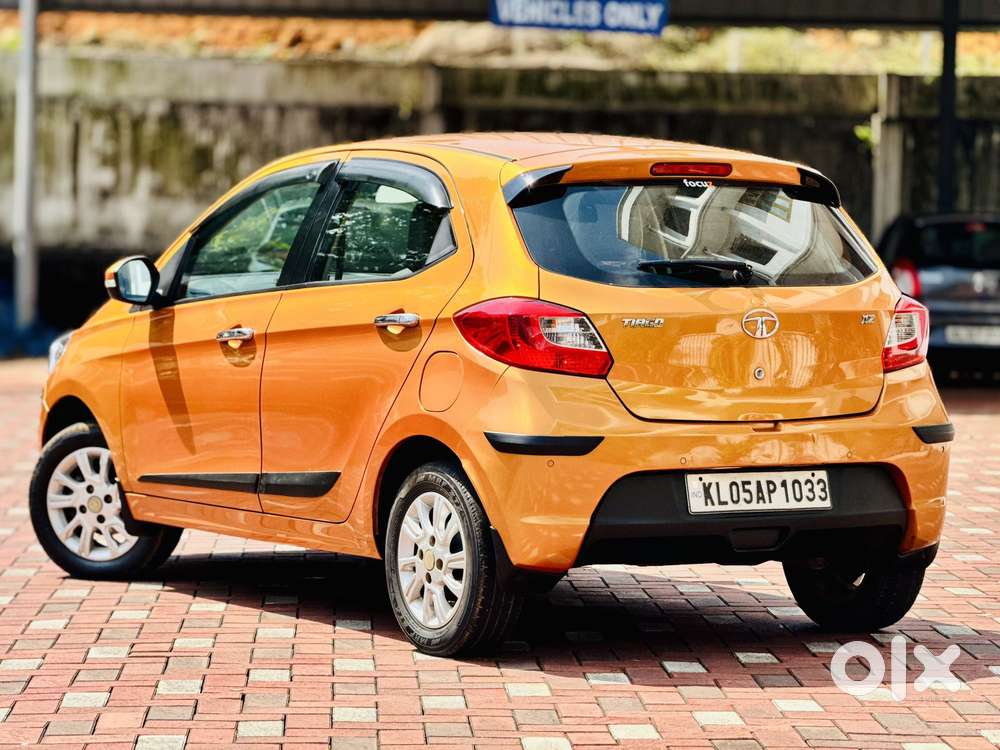 Tata Tiago 1.2 Revotron Xz (o), 2016, Petrol