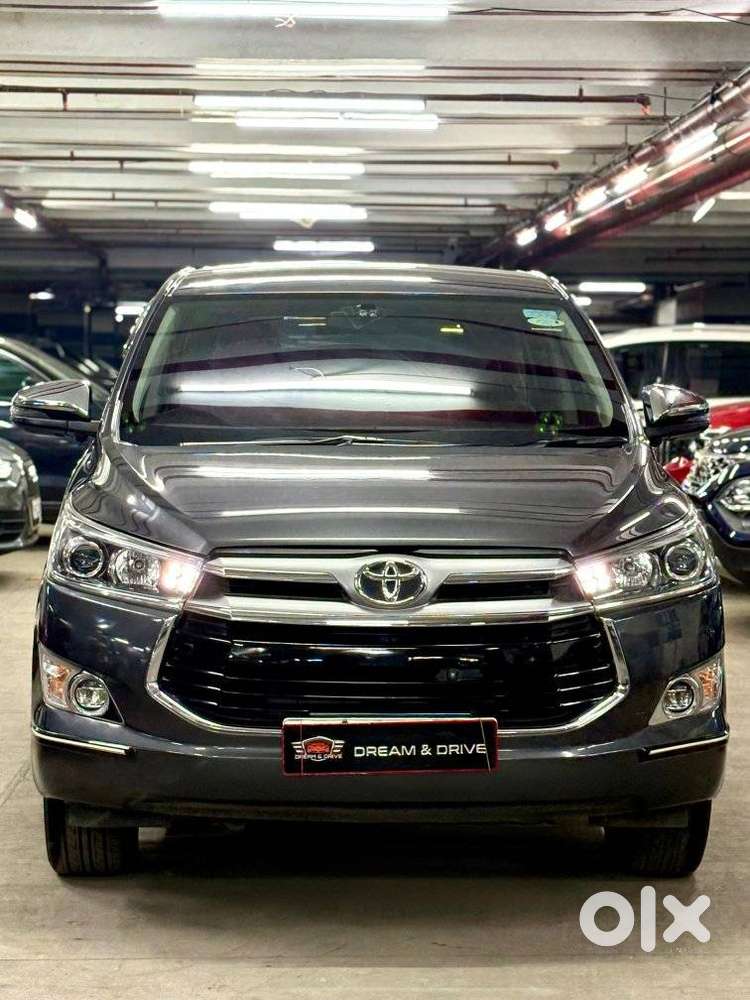 Toyota Innova Crysta