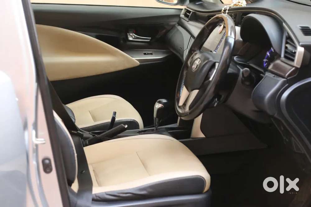 Toyota Innova Crysta 2020 Diesel 170000 Km Driven