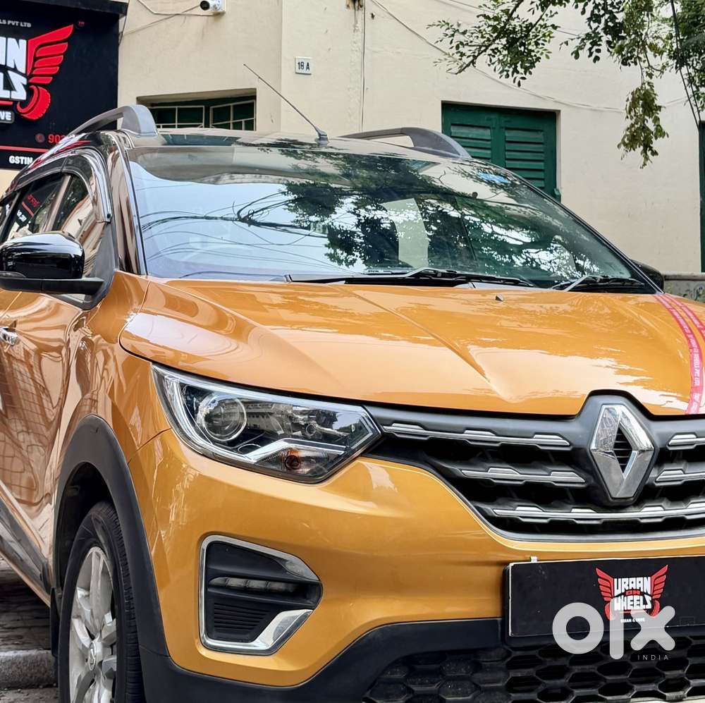 Renault Triber 1.0 Rxz Dual Tone, 2023, Petrol