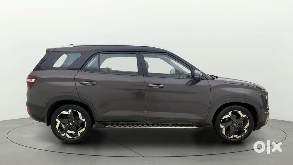 Hyundai Alcazar 2.0 Signature (o) Petrol At 6 Str, 2021, Petrol