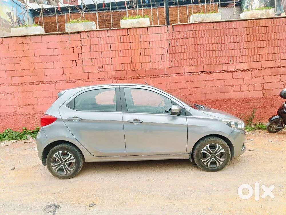 Tata Tiago 1.2 Revotron Xza, 2019, Petrol