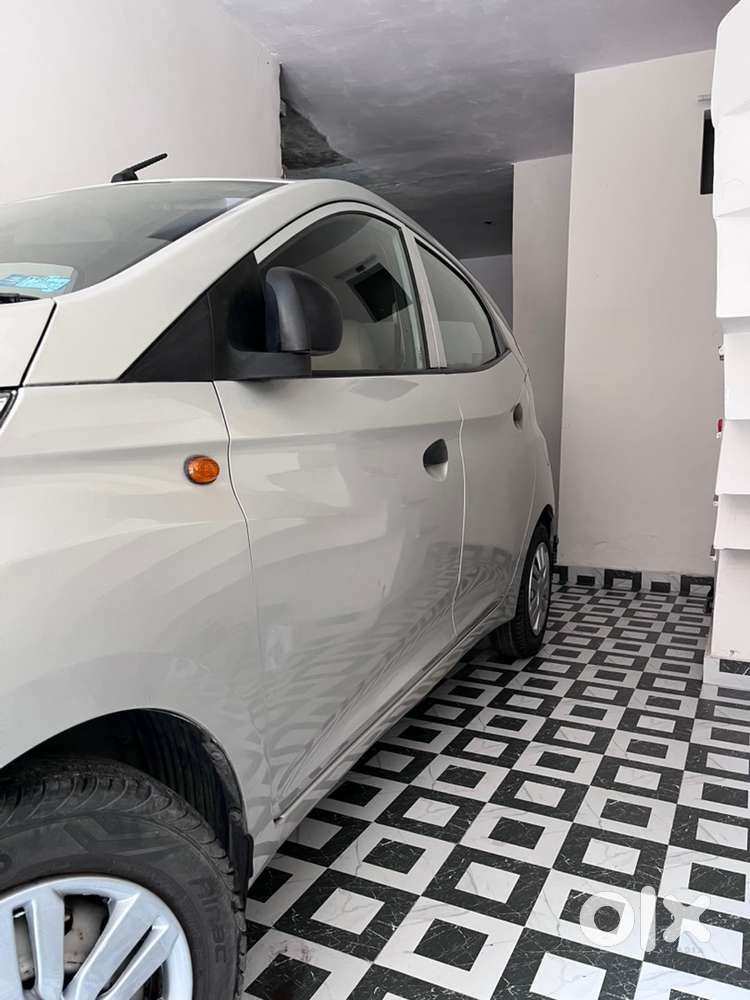Hyundai Eon 2012 Petrol