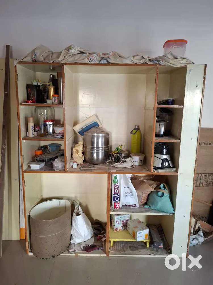 Kitchen cupboard