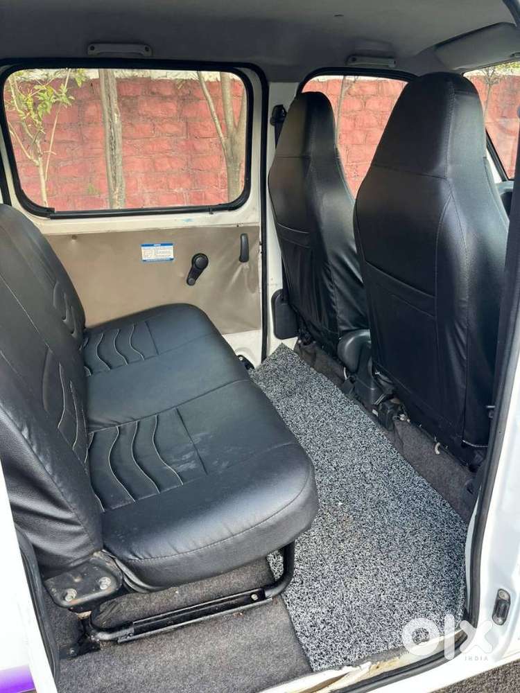 Maruti Suzuki Eeco 5 Seater Ac, 2010, Petrol