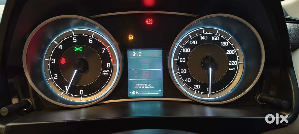 Maruti Suzuki Dzire Vxi Ags, 2024, Petrol