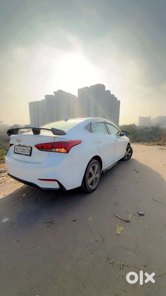 Verna 2019 Petrol 4.70 Lac Loan Bachra Hai