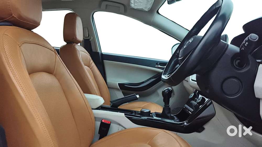 Tata Nexon Xz Plus Luxs, 2023, Petrol