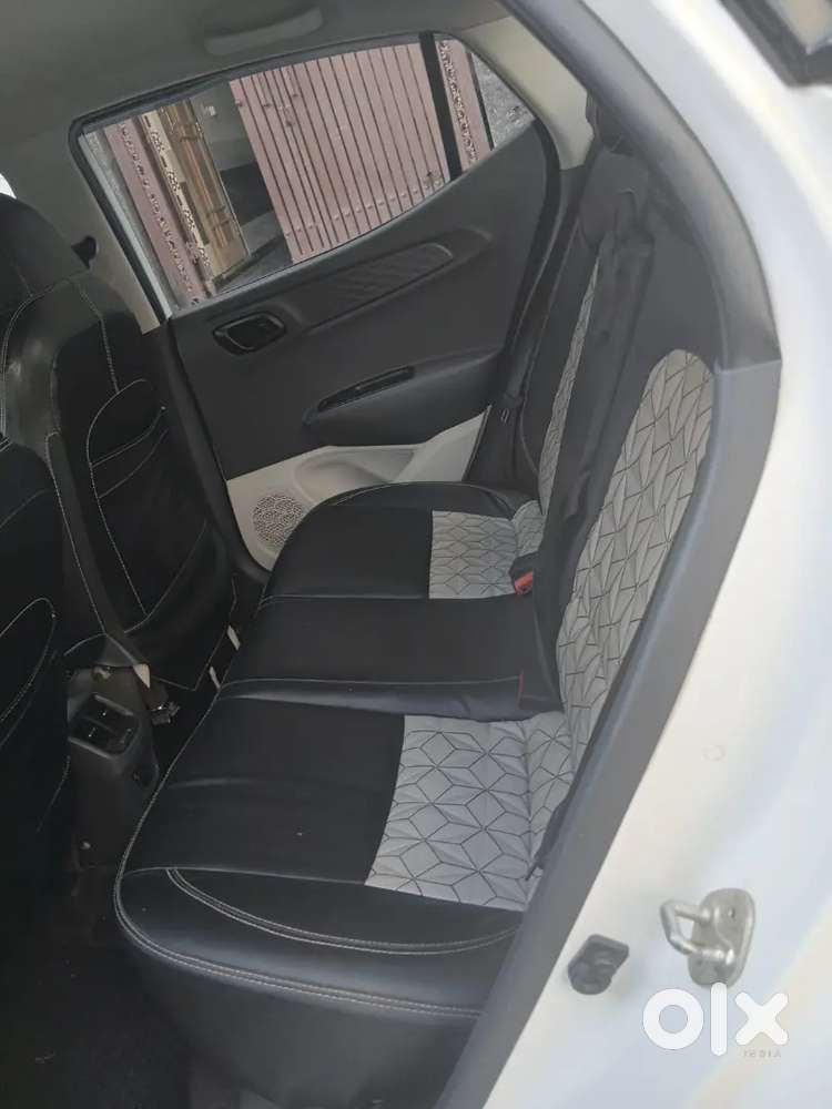 Hyundai Aura 2022 Cng & Hybrids Well Maintained