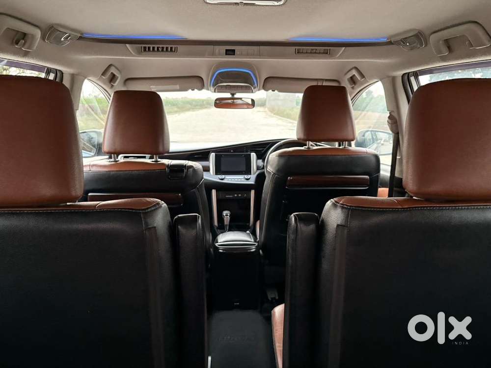 Toyota Innova Crysta 2016 Diesel 190000 Km Driven