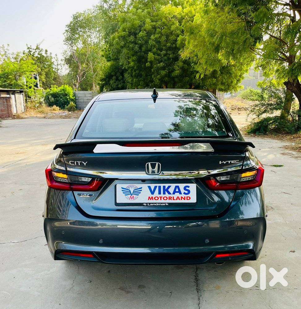 Honda City 1.5 V 5th Gen I-vtec Mt, 2025, Petrol