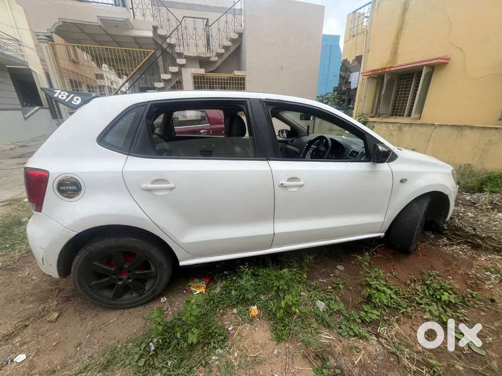 Volkswagen Polo 2011 Year Petrol Model