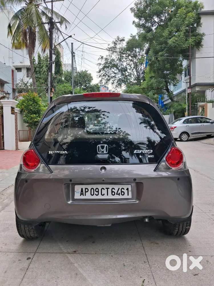 Honda Brio 2013 Petrol 76000 Km Driven