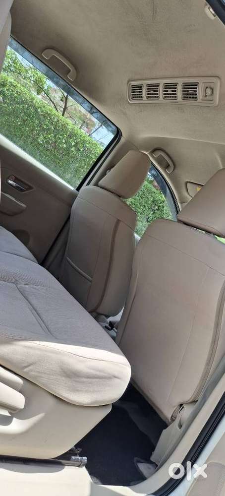 Maruti Suzuki Ertiga Vxi (o) Cng, 2022, Cng & Hybrids