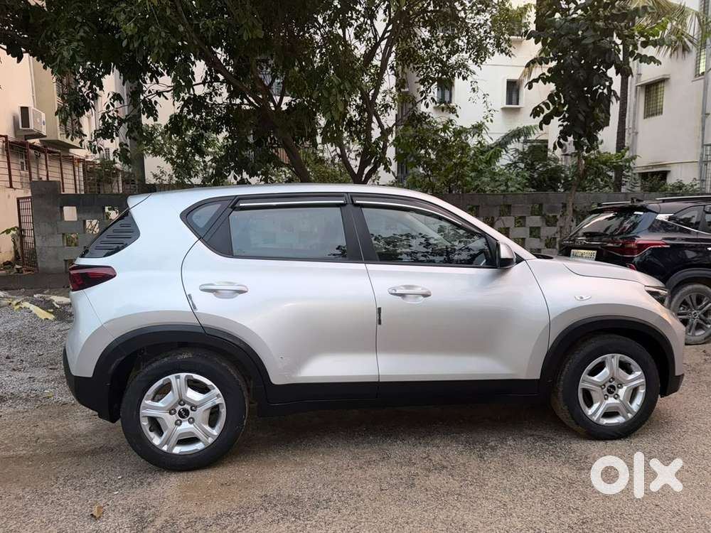 Kia Sonet 2023 Petrol 53000 Km Driven