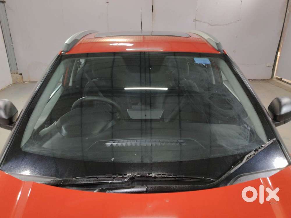 Tata Nexon 1.2 Revotron Xma Amt (s), 2022, Petrol