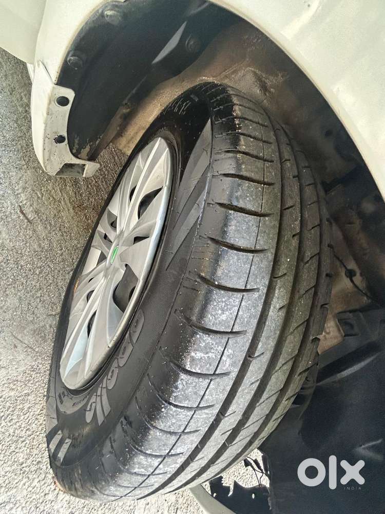 Maruti Suzuki Ertiga 2012-2015 Vdi, 2012, Diesel