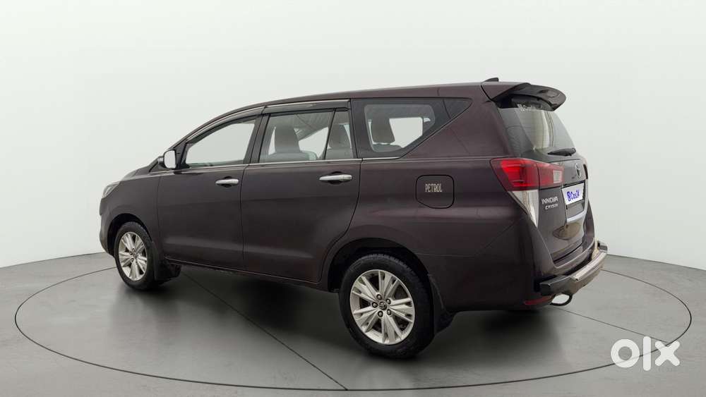 Toyota Innova Crysta 2.7 Zx At, 2016, Petrol