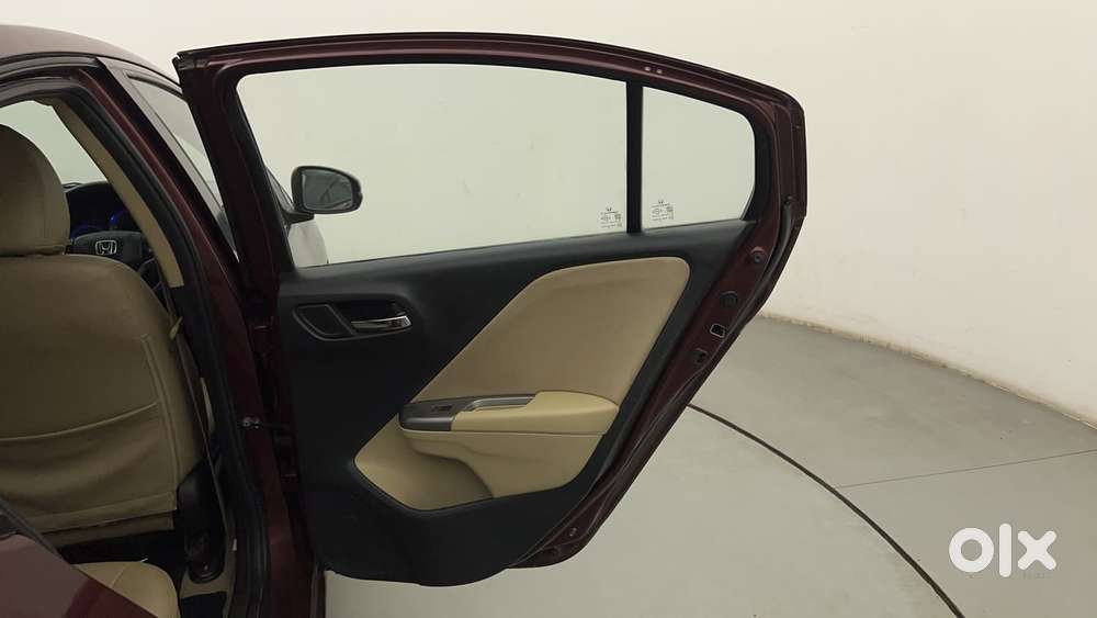 Honda City I-vtec S, 2015, Petrol