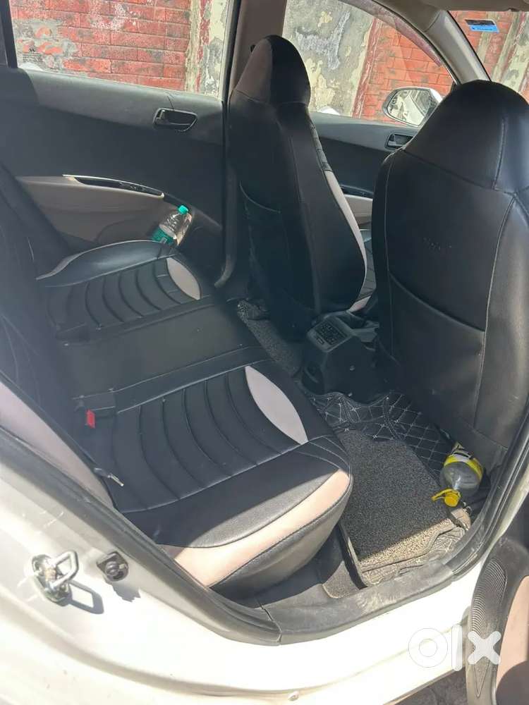 Hyundai Grand I10 2017 Petrol 65000 Km Driven