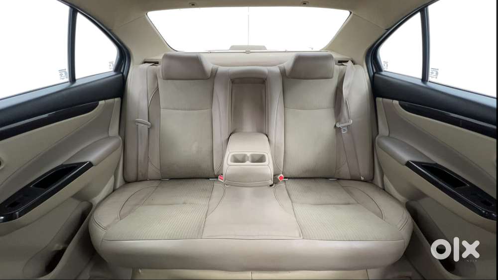 Maruti Suzuki Ciaz 1.3 Zeta Shvs Mt, 2017, Diesel