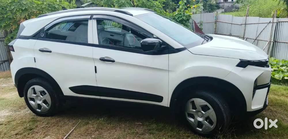 2023 Tata Nexon Smart Plus 1.2 Petrol 34000 km driven