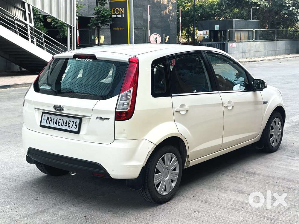 Ford Figo Petrol Zxi, 2015, Petrol