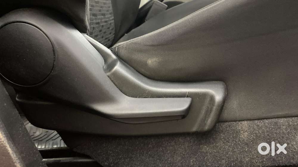 Maruti Suzuki Ignis 1.2 Amt Delta, 2017, Petrol