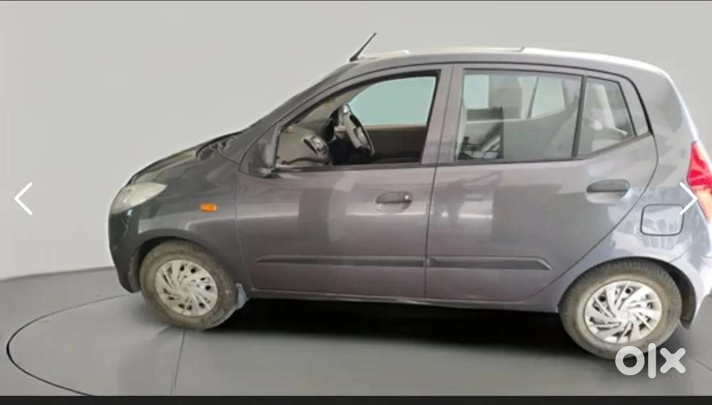 Shining Grey Hyundai I10 2011 Petrol 56000 Km Driven