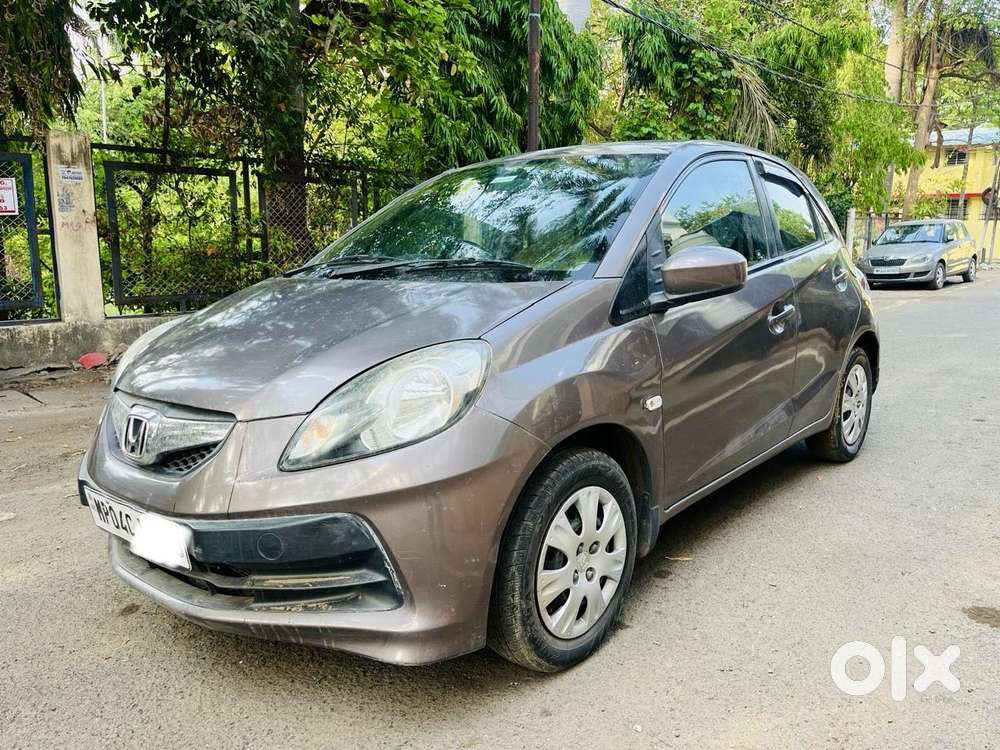 Honda Brio 2011-2013 V Mt, 2012, Petrol