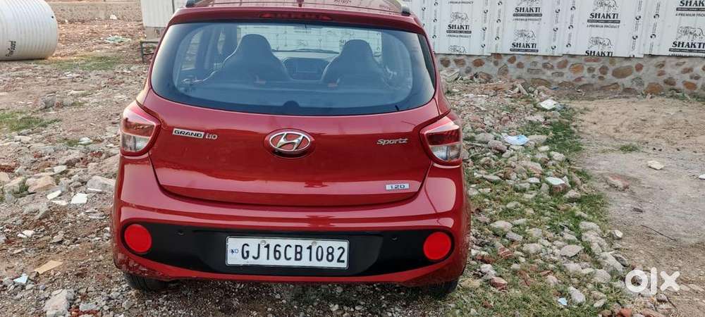 Hyundai Grand I10 2017 Diesel Well Maintained